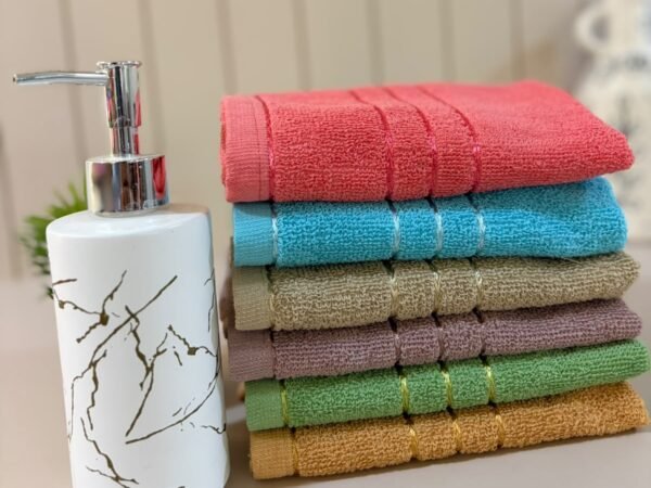 Glory Hand Towel 14x21